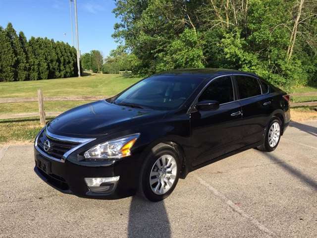 Nissan Altima 2015 photo 2